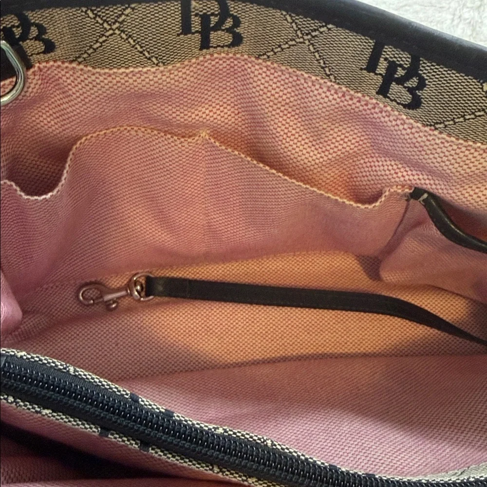 Dooney & Bourke DB Monogram Black & Grey Canvas Satchel Top Handle Bag Classic